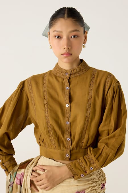 Shop Cord Ivory Cotton Lace Bandeau Neck Safari Print Smocked Saree With Top Shop_Cord_Ivory Cotton Lace Bandeau Neck Safari Print Smocked Saree With Top