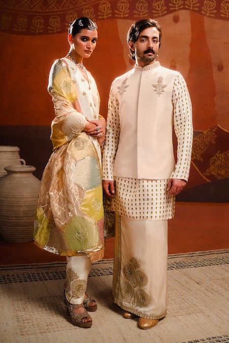Shop_Masaba_Ivory Tissue, Silk Embroidery, Sequins V-neck The Kalakand Kurta And Salwar Set _at_Aza_Fashions