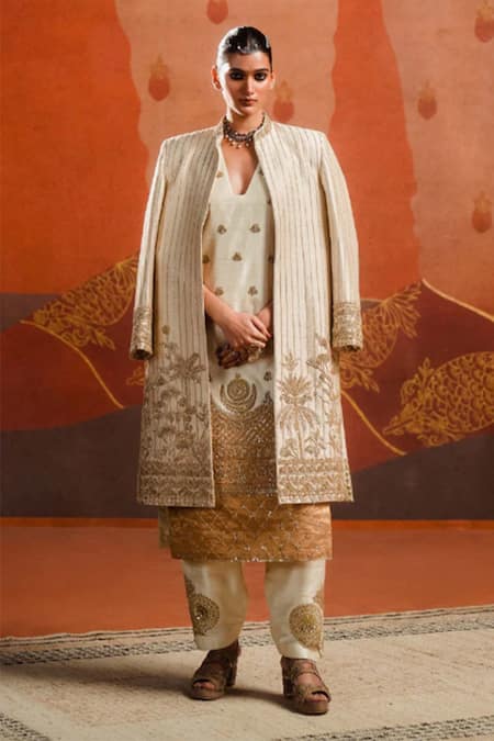 Masaba Ivory Heavy Raw Silk Embroidery Crescent Moon Jacket The Kalakand Kurta Set 