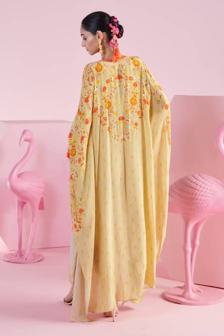 Mandira Wirk - Indian Blossom Cluster Print Asymmetric Kaftan With Belt 