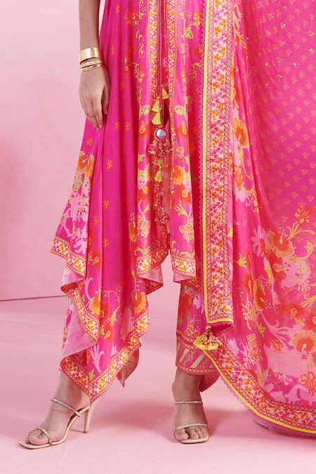 Mandira Wirk - Indian_Pink Chanderi, Chiffon, Cotton Cut Work, Farida Blossom Cluster Print Kurta Set _at_Aza_Fashions