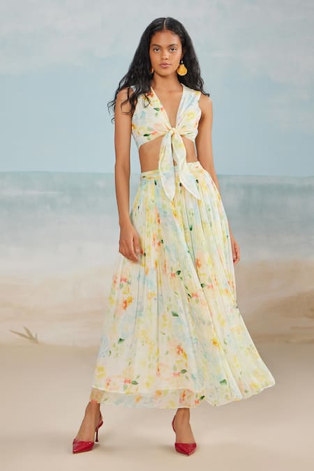 Buy The Iaso White Crepe, Modal Plunge Neck Drew Printed Crop Top Online at Aza Fashions Buy_The Iaso_White Crepe, Modal Plunge Neck Drew Printed Crop Top _Online_at_Aza_Fashions