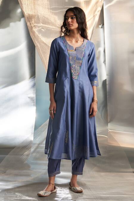 Shop Charkhee Blue Kurta And Dupatta Chanderi Embroidered Zari Bodice Panelled Salwar Set Shop_Charkhee_Blue Kurta And Dupatta Chanderi Embroidered Zari Bodice Panelled Salwar Set