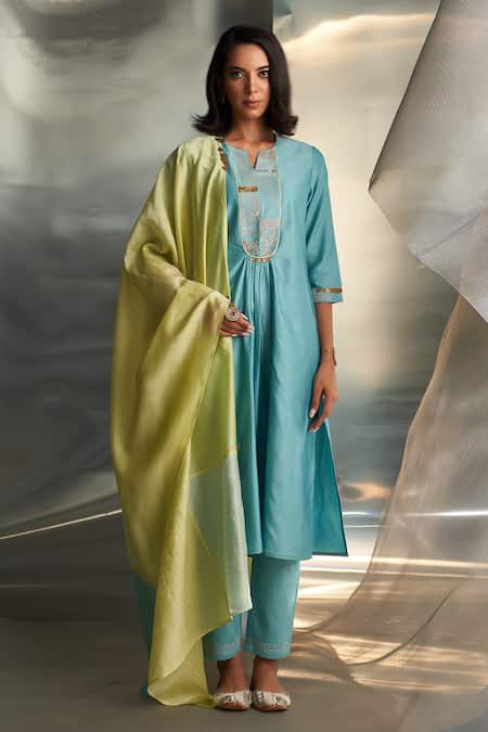Charkhee Blue Kurta And Dupatta Chanderi Embroidered Zari Notched Bodice Pant Set Online at Aza Fashions Charkhee_Blue Kurta And Dupatta Chanderi Embroidered Zari Notched Bodice Pant Set _Online_at_Aza_Fashions