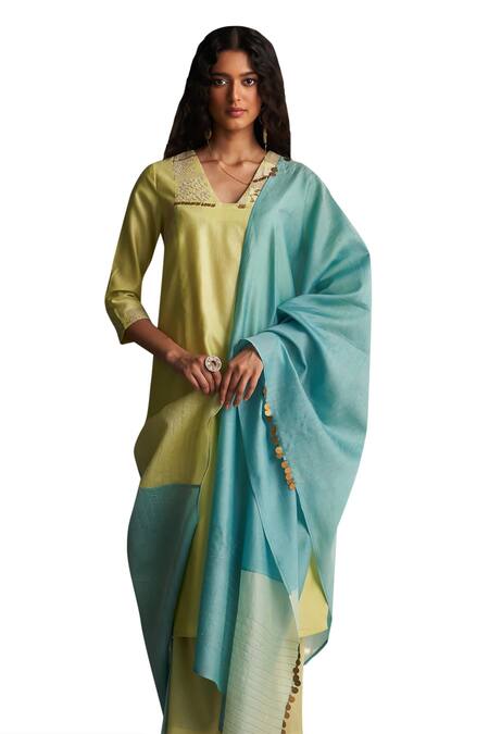 Buy Charkhee Yellow Kurta And Dupatta Chanderi Embroidered Zari Egyptian Pattern Pant Set Online at Aza Fashions Buy_Charkhee_Yellow Kurta And Dupatta Chanderi Embroidered Zari Egyptian Pattern Pant Set _Online_at_Aza_Fashions