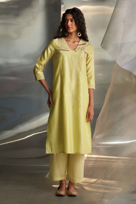 Charkhee Yellow Kurta And Dupatta Chanderi Embroidered Zari Egyptian Pattern Pant Set at Aza Fashions Charkhee_Yellow Kurta And Dupatta Chanderi Embroidered Zari Egyptian Pattern Pant Set _at_Aza_Fashions