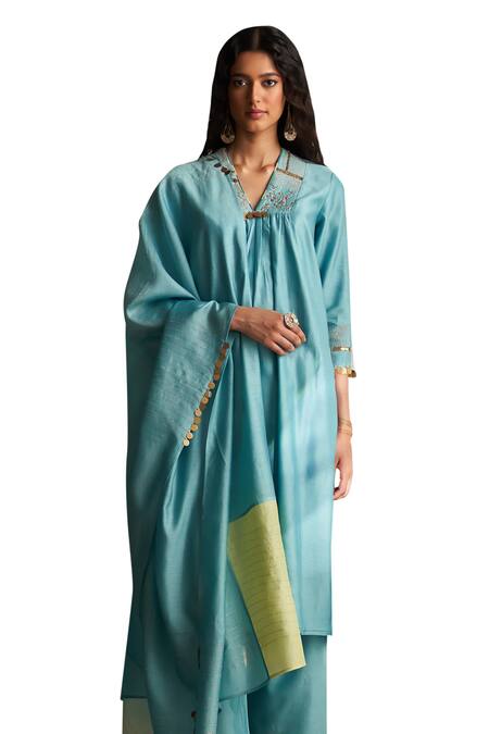 Charkhee Blue Kurta And Dupatta Chanderi Embroidered Zari V-neck Placed Pant Set Online at Aza Fashions Charkhee_Blue Kurta And Dupatta Chanderi Embroidered Zari V-neck Placed Pant Set _Online_at_Aza_Fashions