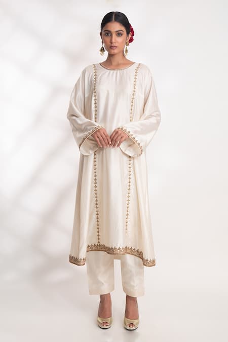 Chhaya Mehrotra Kanak Zardozi Embroidered Kurta & Pant Set 