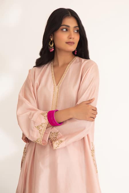 Shop_Chhaya Mehrotra_Pink Brocade, Silk Embroidery V-neck Satya Zardozi Neckline Kurta And Salwar Set _Online_at_Aza_Fashions