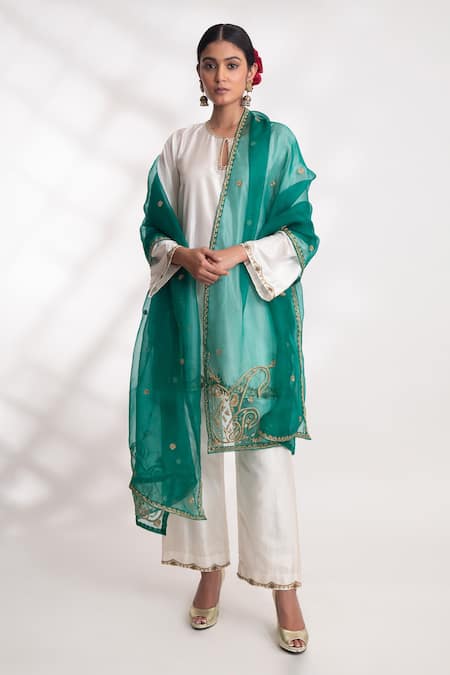 Chhaya Mehrotra Ivory Silk, Voile Zari Keyhole Lekha Scallop Embroidered Short Kurta And Pant Set Online at Aza Fashions Chhaya Mehrotra_Ivory Silk, Voile Zari Keyhole Lekha Scallop Embroidered Short Kurta And Pant Set _Online_at_Aza_Fashions