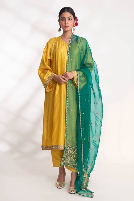 Chhaya Mehrotra_Yellow Voile Zari Round Kanak Zardozi Panelled Embroidered Kurta And Salwar Set _Online_at_Aza_Fashions
