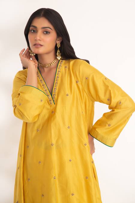Shop_Chhaya Mehrotra_Yellow Voile Zari V-neck Iya Embroidered Kurta And Pant Set _Online_at_Aza_Fashions