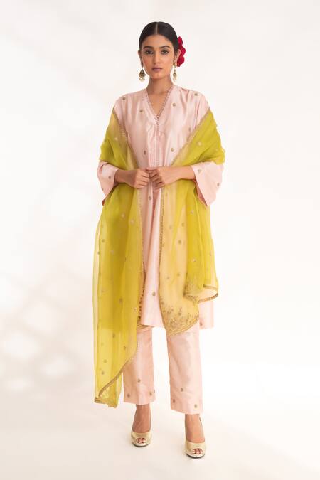 Chhaya Mehrotra Pink Silk Embroidery V-neck Ojal Floral Kurta And Pant Set Online at Aza Fashions Chhaya Mehrotra_Pink Silk Embroidery V-neck Ojal Floral Kurta And Pant Set _Online_at_Aza_Fashions