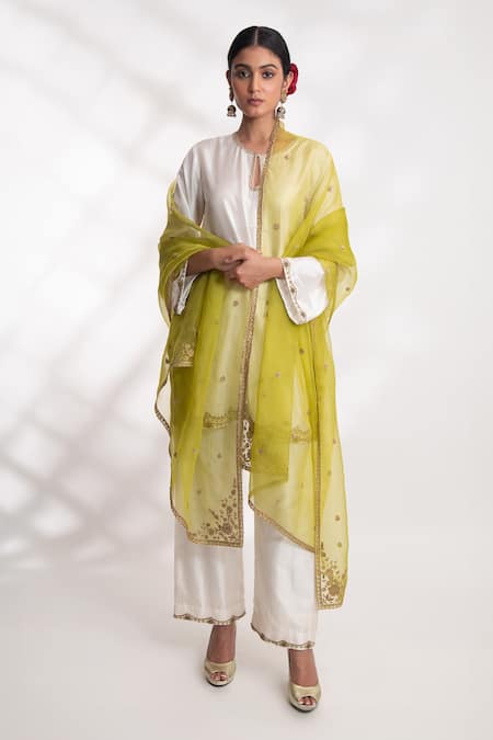 Chhaya Mehrotra Mishka Hand Embroidered Dupatta 