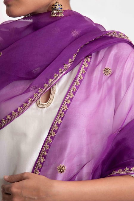Chhaya Mehrotra Purple Silk Organza Embroidery Adrija Hand Dupatta Online at Aza Fashions Chhaya Mehrotra_Purple Silk Organza Embroidery Adrija Hand Dupatta _Online_at_Aza_Fashions