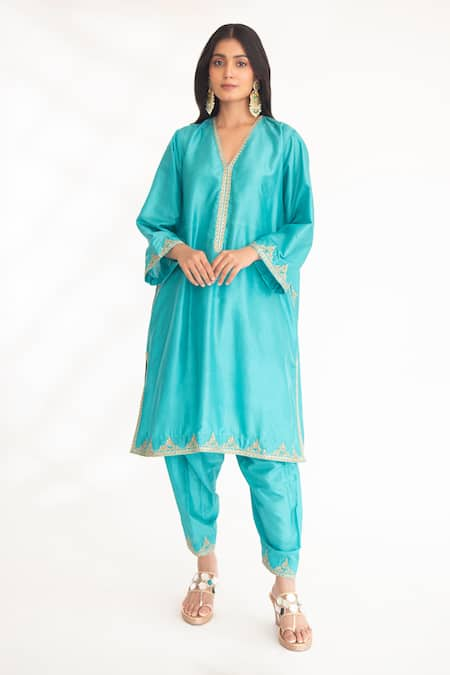 Chhaya Mehrotra Vedya Hand Embroidered Kurta With Salwar 