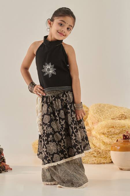 Cute Couture Black Lehenga Cotton Embroidered Thread Set Online at Aza Fashions Cute Couture_Black Lehenga Cotton Embroidered Thread Set _Online_at_Aza_Fashions