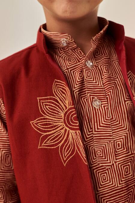 Shop_Cute Couture_Maroon Cotton Embroidery Bundi Kurta Set_Online_at_Aza_Fashions
