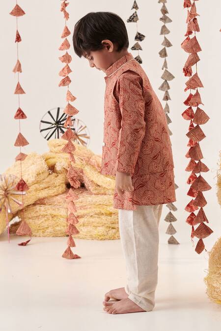 Buy Cute Couture Beige Kurta Cotton Embroidered Thread Floral Bundi Set Online at Aza Fashions Buy_Cute Couture_Beige Kurta Cotton Embroidered Thread Floral Bundi Set _Online_at_Aza_Fashions