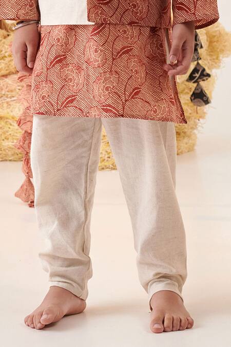 Buy Cute Couture Beige Kurta Cotton Embroidered Thread Floral Bundi Set Buy_Cute Couture_Beige Kurta Cotton Embroidered Thread Floral Bundi Set