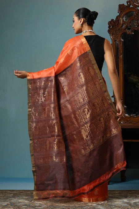 Dusala Lily Dancer Motif Handwoven Saree With Running Blouse Piece 