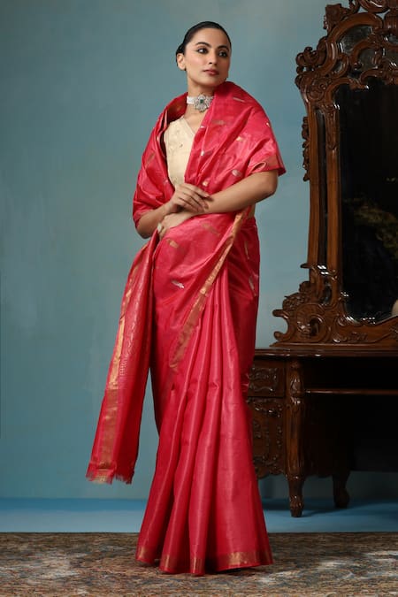 DUSALA Peach Kosa Silk Fish Orchid Motif Handwoven Saree With Running Blouse Piece 