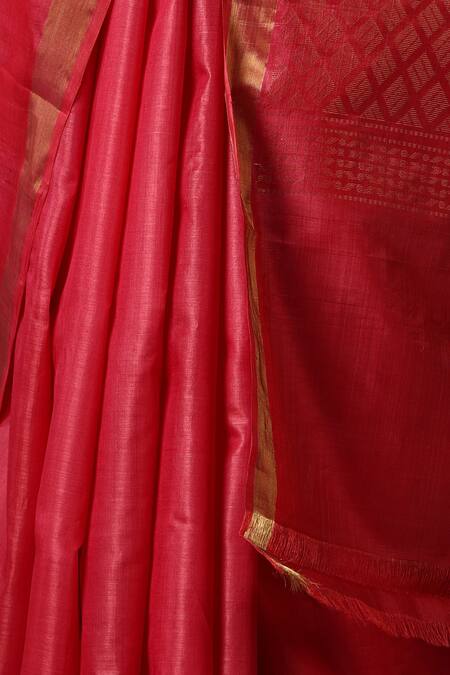 Buy Dusala Peach Kota Doria Orchid Fish Motif Handwoven Saree With Running Blouse Piece Online at Aza Fashions Buy_Dusala_Peach Kota Doria Orchid Fish Motif Handwoven Saree With Running Blouse Piece _Online_at_Aza_Fashions