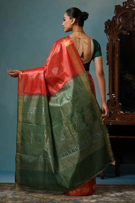 Dusala Jasmine Dancer Motif Handwoven Saree With Running Blouse Piece 