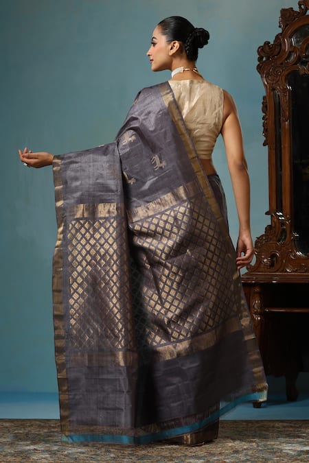 Dusala Tulip Deer Motif Handwoven Saree With Running Blouse Piece 