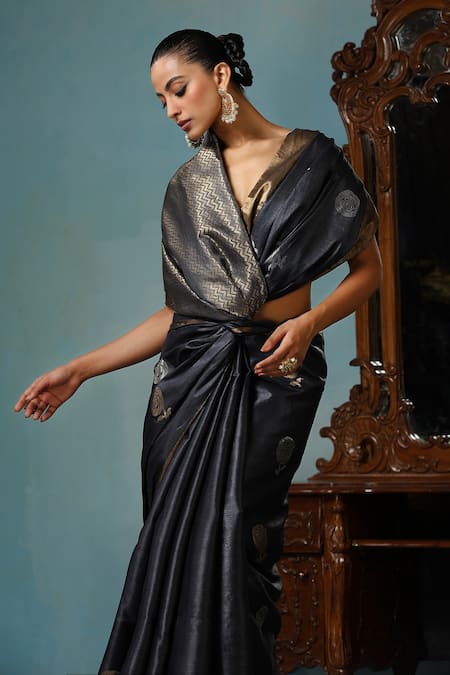 Dusala_Grey Kota Doria Camellia Rose Motif Handwoven Saree With Running Blouse Piece _at_Aza_Fashions