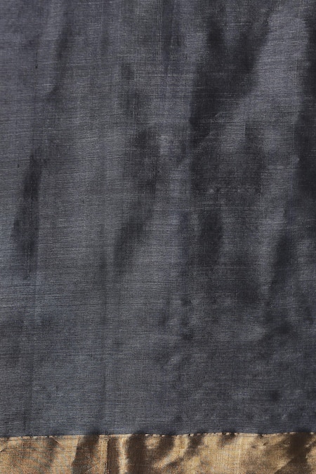 Buy_Dusala_Grey Kota Doria Camellia Rose Motif Handwoven Saree With Running Blouse Piece 