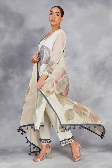Buy_Sue Mue_Off White Chanderi, , Handloom Handwoven Hand Painted Kurta Set 