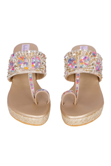 Shop_Fuchsia by aashaka mehta_Gold Embroidery, Sequins Embellished Strap Kolhapuri Wedges _at_Aza_Fashions