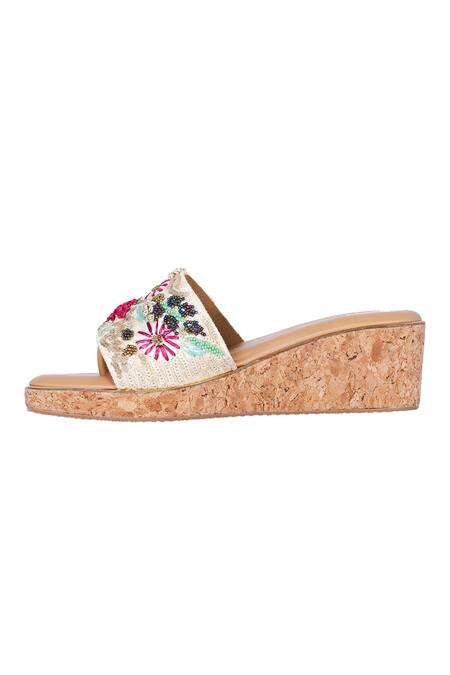Buy_Fuchsia by aashaka mehta_Gold Embroidery, Beads Blooming Beauty Floral Wedges_Online_at_Aza_Fashions
