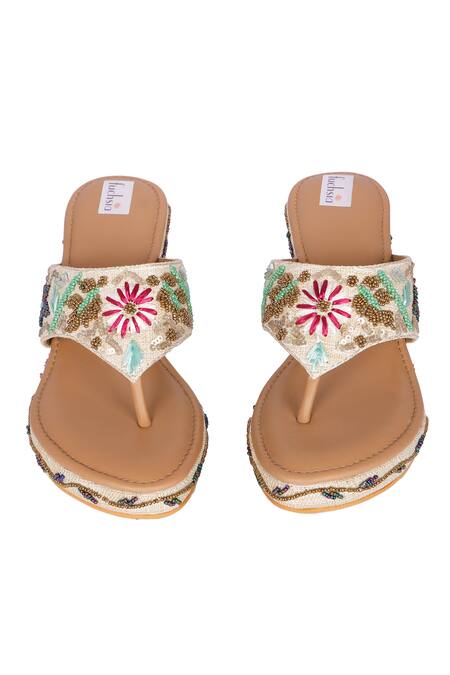 Shop_Fuchsia by aashaka mehta_Gold Embroidery, Beads Floral Breeze Kolhapuri Wedges _at_Aza_Fashions