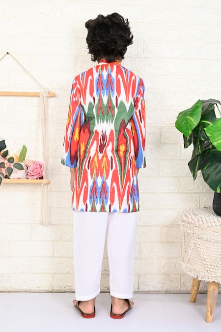 Shop THE COTTON STAPLE Multi Color Cotton Alpine Ikat Print Kurta And Pant Set at Aza Fashions Shop_THE COTTON STAPLE_Multi Color Cotton Alpine Ikat Print Kurta And Pant Set _at_Aza_Fashions
