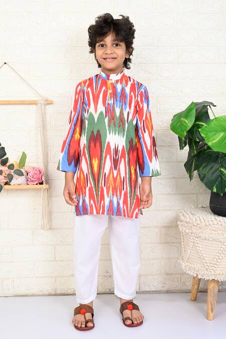THE COTTON STAPLE Multi Color Cotton Alpine Ikat Print Kurta And Pant Set Online at Aza Fashions THE COTTON STAPLE_Multi Color Cotton Alpine Ikat Print Kurta And Pant Set _Online_at_Aza_Fashions