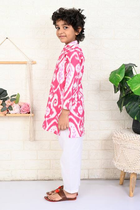 Buy THE COTTON STAPLE Pink Cotton Heart Ikat Print Kurta And Pant Set Online at Aza Fashions Buy_THE COTTON STAPLE_Pink Cotton Heart Ikat Print Kurta And Pant Set _Online_at_Aza_Fashions
