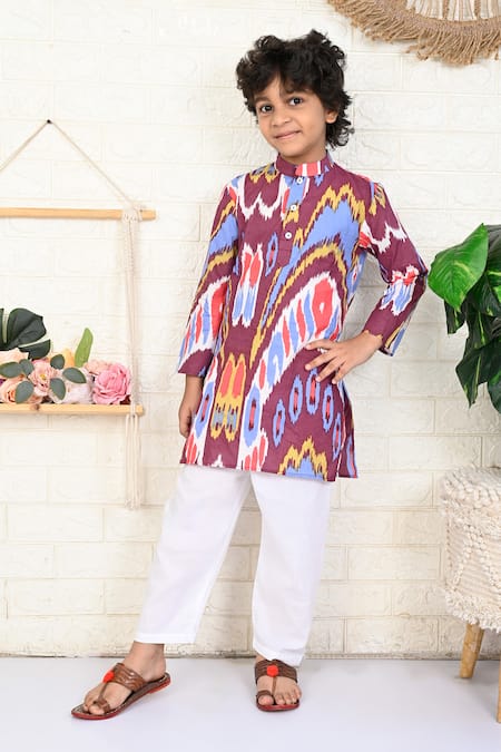 THE COTTON STAPLE Rouge Paisley Ikat Print Kurta & Pant Set 