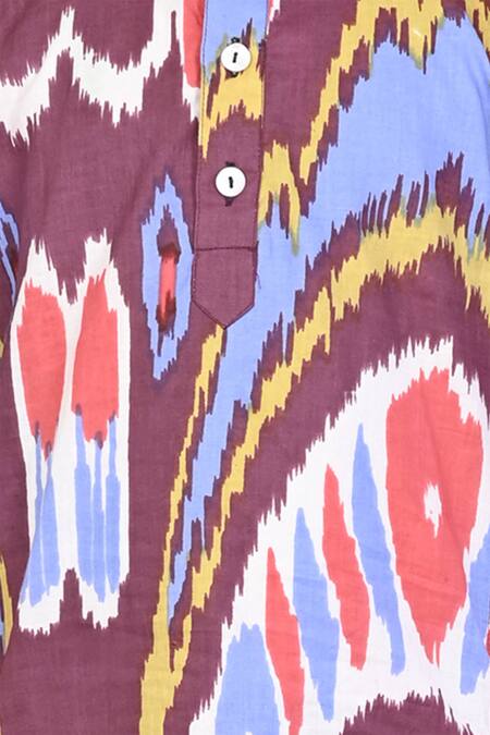 THE COTTON STAPLE Magenta Cotton Embroidery Rouge Paisley Ikat Print Kurta And Pant Set at Aza Fashions THE COTTON STAPLE_Magenta Cotton Embroidery Rouge Paisley Ikat Print Kurta And Pant Set _at_Aza_Fashions