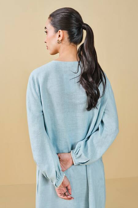 Grassroot By Anita Dongre_Blue Hemp Embroidery Round Neck Whirl Threadwork Placement Kurta With Pant_at_Aza_Fashions