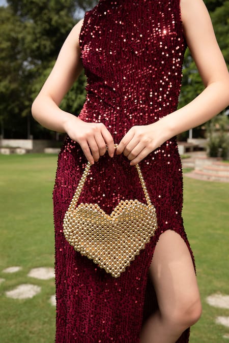 Shop Modarta Gold Beads Heart Shaped Pearl Handbag at Aza Fashions Shop_Modarta_Gold Beads Heart Shaped Pearl Handbag _at_Aza_Fashions