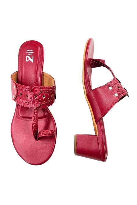 Buy The Madras Trunk Maroon Cutwork Strap Kolhapuri Heels Buy_The Madras Trunk_Maroon Cutwork Strap Kolhapuri Heels