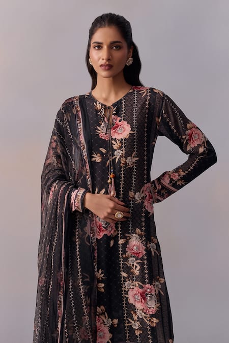 Kalista Black Viscose, Crepe Beads, Embroidery Round Sarah Daisy Print Kurta Pant Set at Aza Fashions Kalista_Black Viscose, Crepe Beads, Embroidery Round Sarah Daisy Print Kurta Pant Set _at_Aza_Fashions