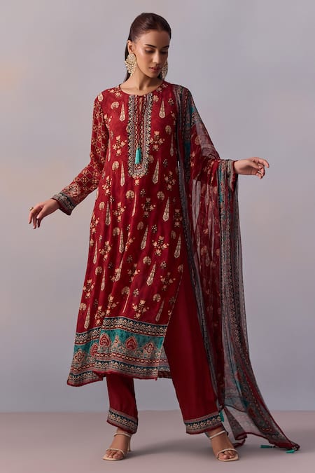 Kalista_Maroon Viscose, Georgette Beads, Reham Mughal Blossom Print Kurta Pant Set _Online_at_Aza_Fashions