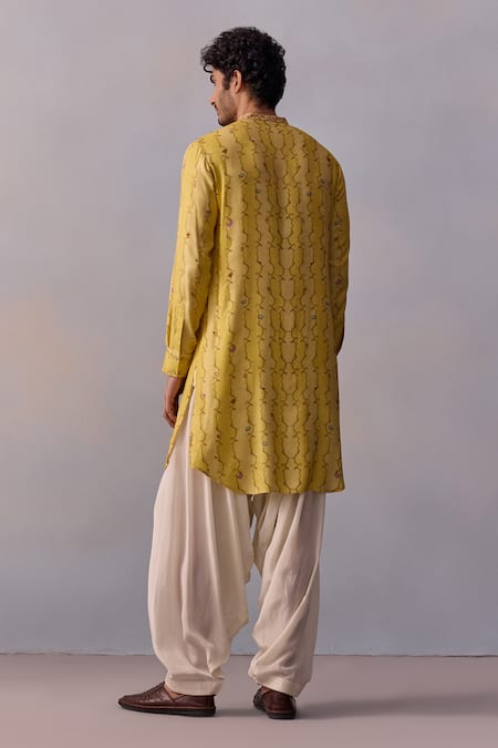 Kalista Eshan Geometric Print Kurta With Pathani Pant 