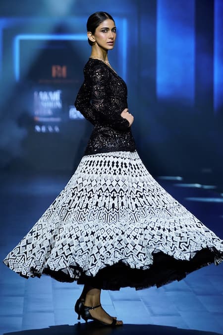 Ritika Mirchandani Black Crepe Embroidery Crystal Harmony Damaskia Embellished Blazer Lehenga Set Online at Aza Fashions Ritika Mirchandani_Black Crepe Embroidery Crystal Harmony Damaskia Embellished Blazer Lehenga Set _Online_at_Aza_Fashions