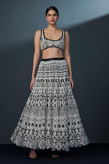 Shop Ritika Mirchandani Black Crepe Embellished Akari Geometric Embroidered Monochrome Lehenga Set at Aza Fashions Shop_Ritika Mirchandani_Black Crepe Embellished Akari Geometric Embroidered Monochrome Lehenga Set _at_Aza_Fashions