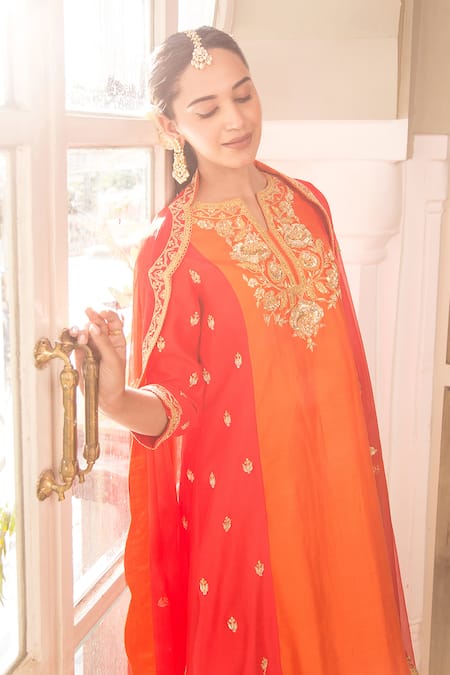 Buy_Surbhi Shah_Orange Silk, Cotton, Chiffon Pearls, Mirrors, Embroidery, Colorblock Kurta Set _Online_at_Aza_Fashions
