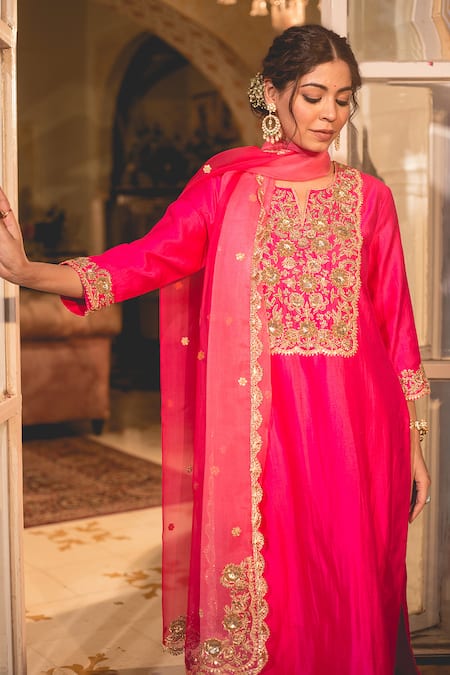 Surbhi Shah_Pink Cotton, Silk Embroidery, Zari Collared Zardozi Kurta Set _Online_at_Aza_Fashions